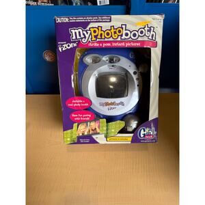 Vintage My Photo Booth Polaroid I-Zone Photo System by Girl Tech